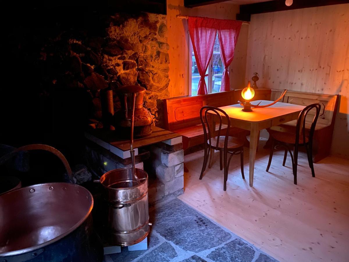 Schlafen Im Fass - Schlaffass - Abenteuer - Romantik - Haslifass Innertkirchen Exterior photo