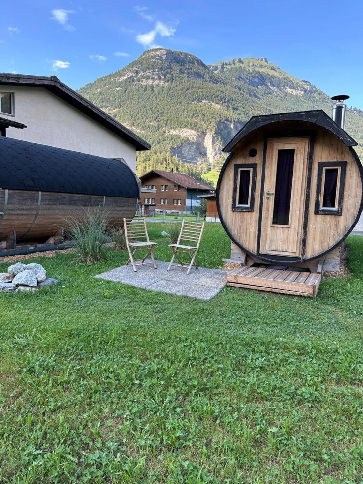 Schlafen Im Fass - Schlaffass - Abenteuer - Romantik - Haslifass Innertkirchen Exterior photo